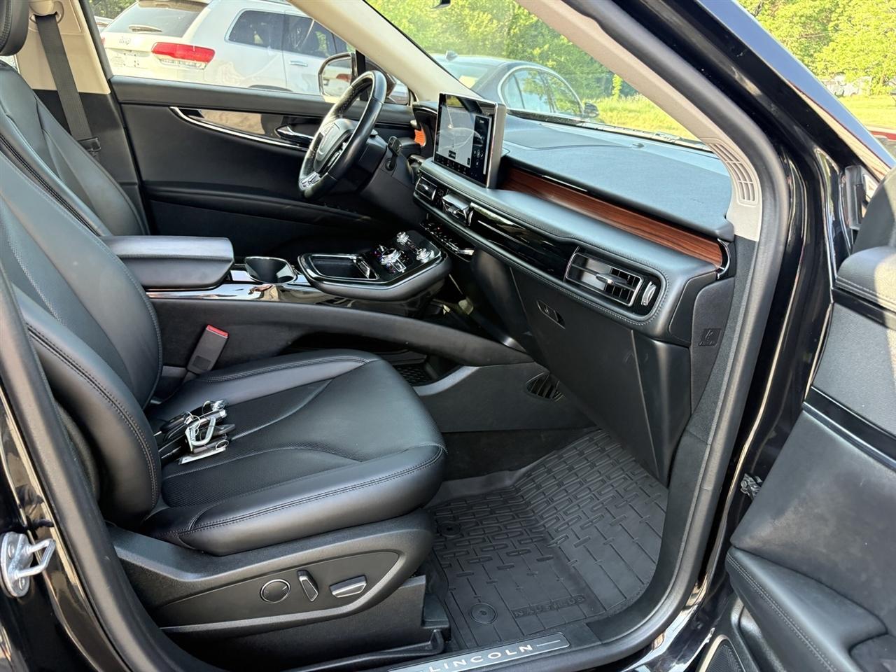 Lincoln Nautilus Reserve AWD 2022