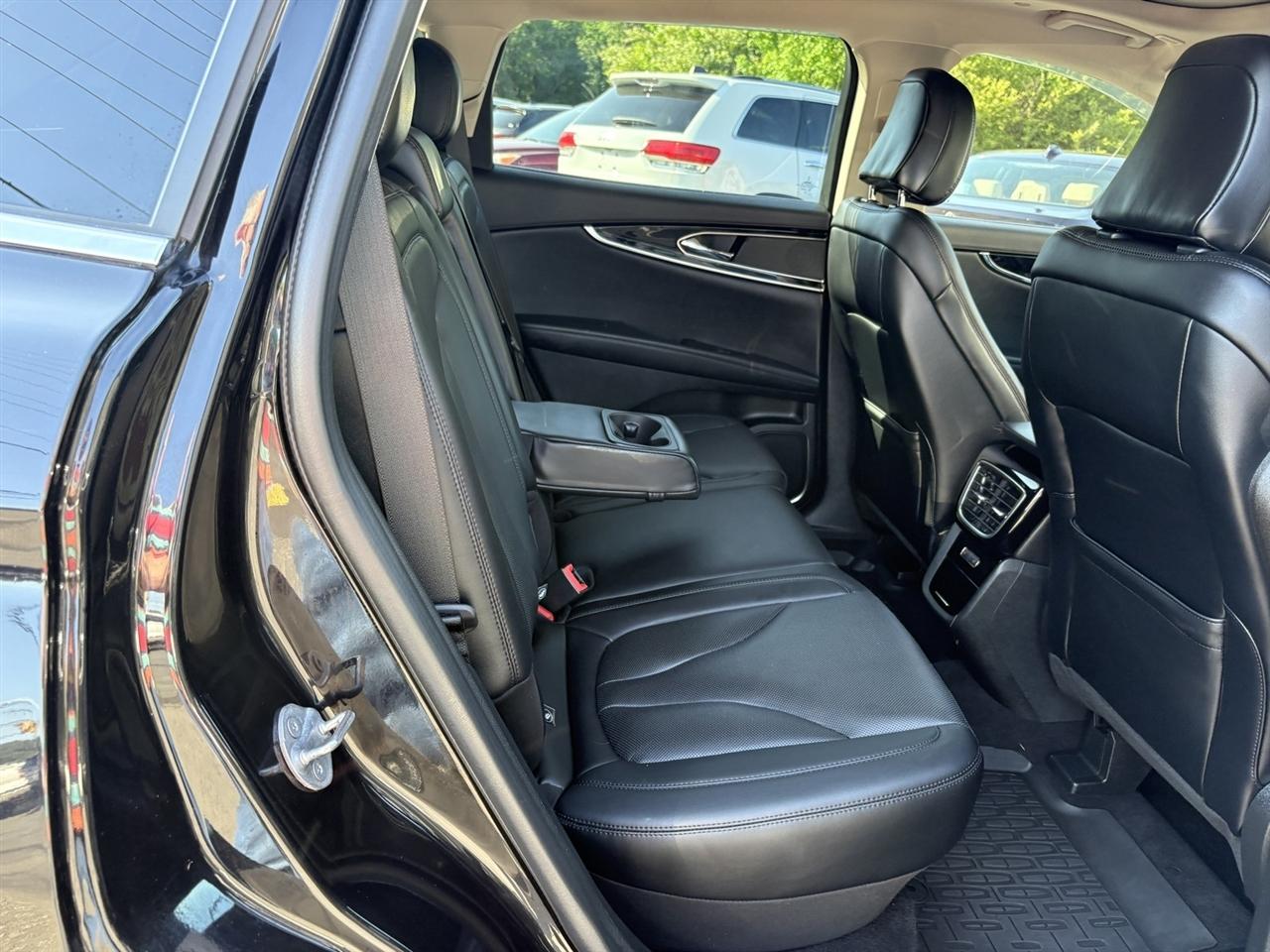 Lincoln Nautilus Reserve AWD 2022