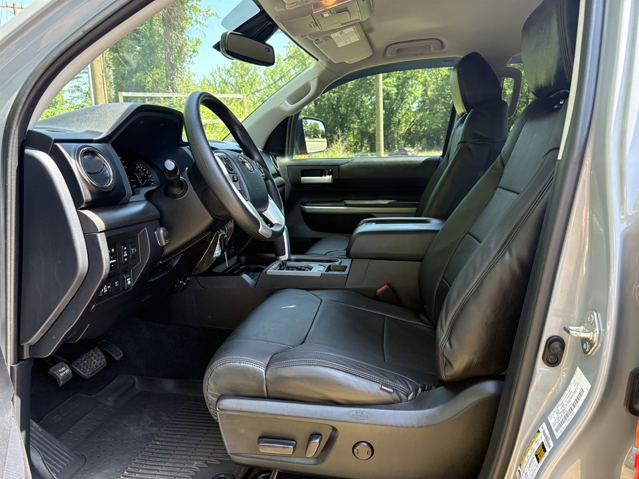 Toyota Tundra SR5 5.7L V8 CrewMax 2WD 2020
