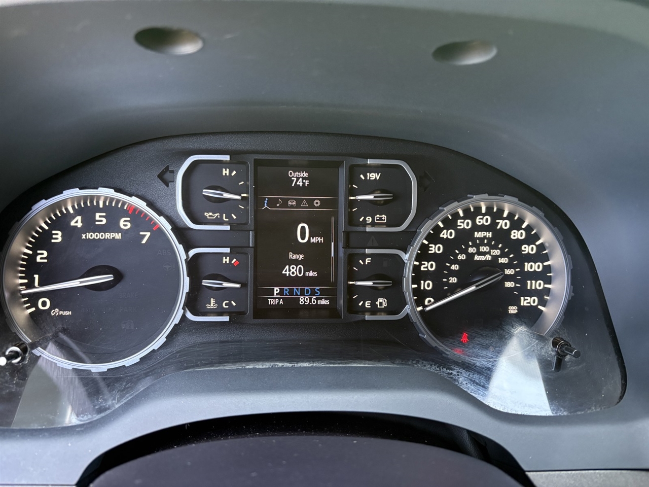 Toyota Tundra SR5 5.7L V8 CrewMax 2WD 2020