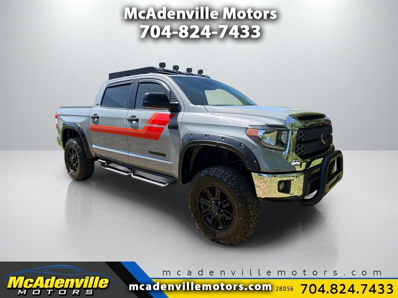 2020 Toyota Tundra SR5 5.7L Crew Max Short Bed's photo