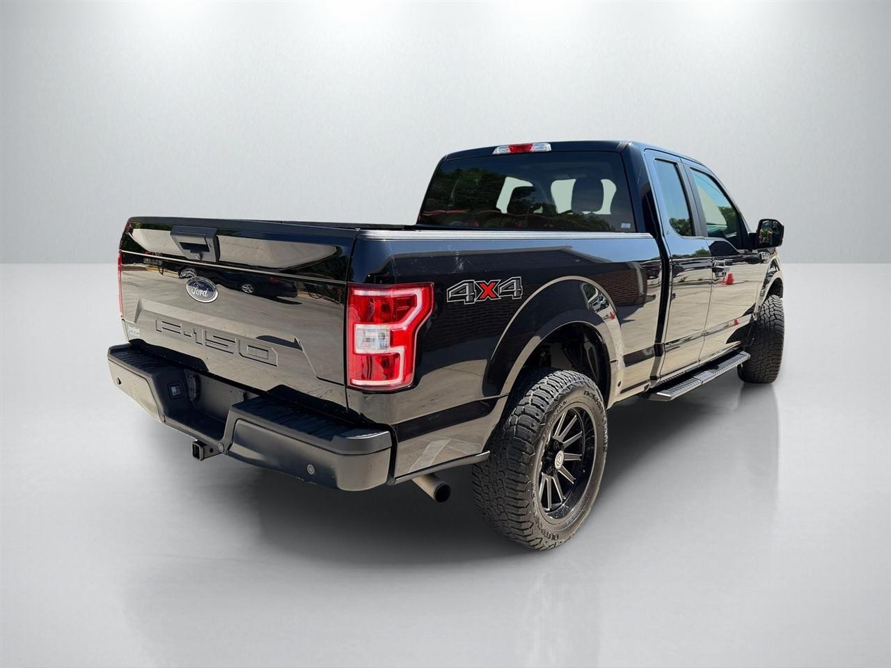 Ford F-150 XL SuperCab 8-ft. Bed 4WD 2020