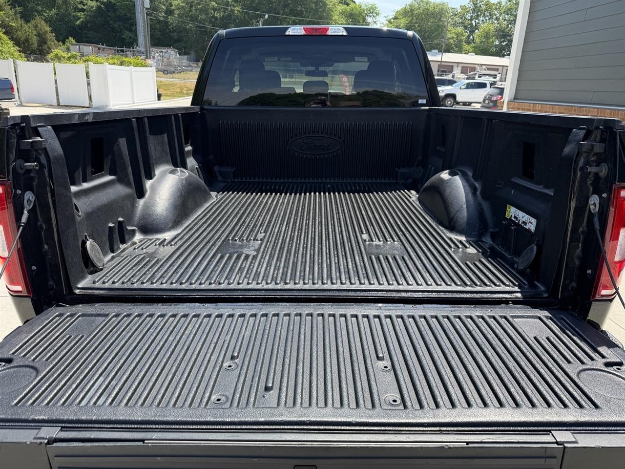 Ford F-150 XL SuperCab 8-ft. Bed 4WD 2020