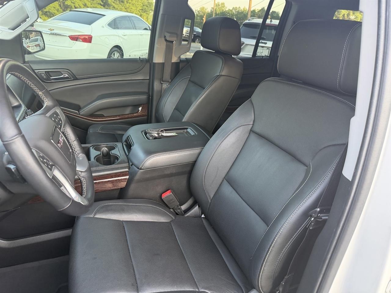 GMC Yukon XL SLT 4WD 2019