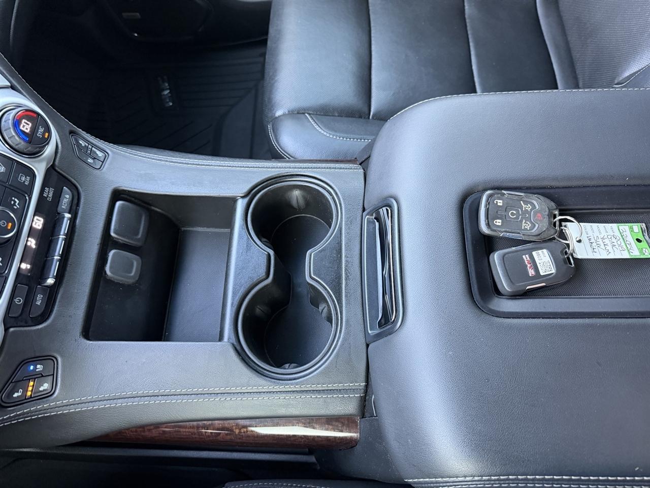 GMC Yukon XL SLT 4WD 2019