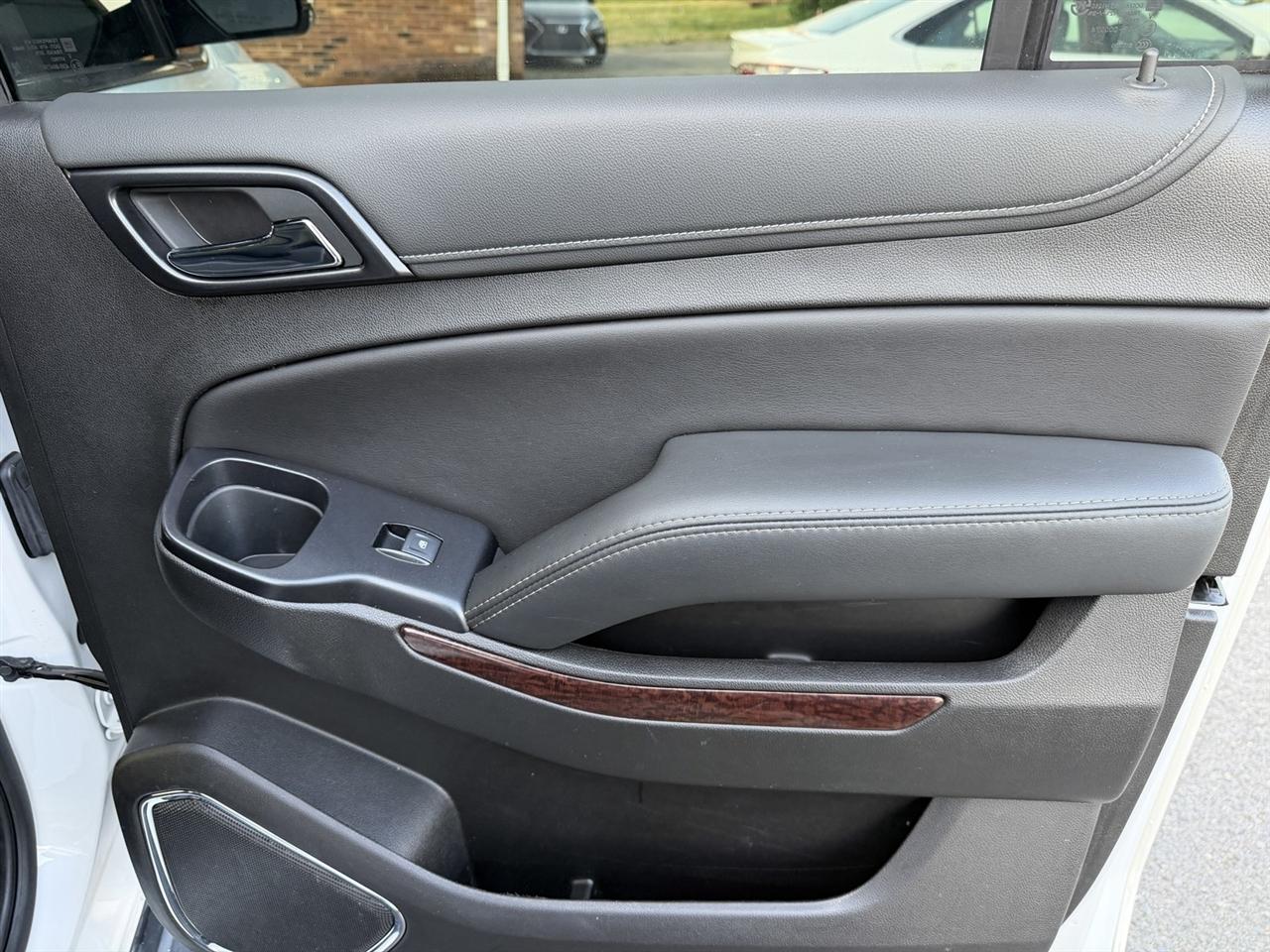 GMC Yukon XL SLT 4WD 2019