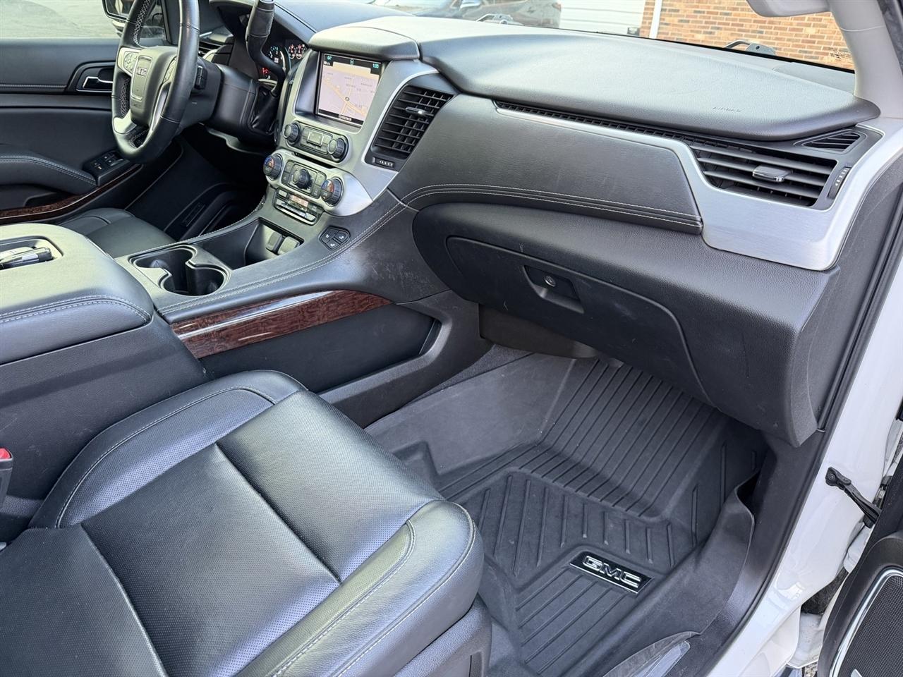 GMC Yukon XL SLT 4WD 2019