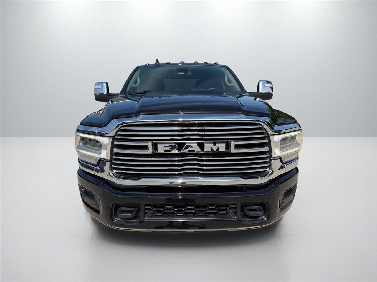 RAM 2500 Laramie Crew Cab SWB 4WD 2023