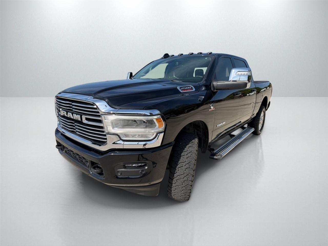 RAM 2500 Laramie Crew Cab SWB 4WD 2023