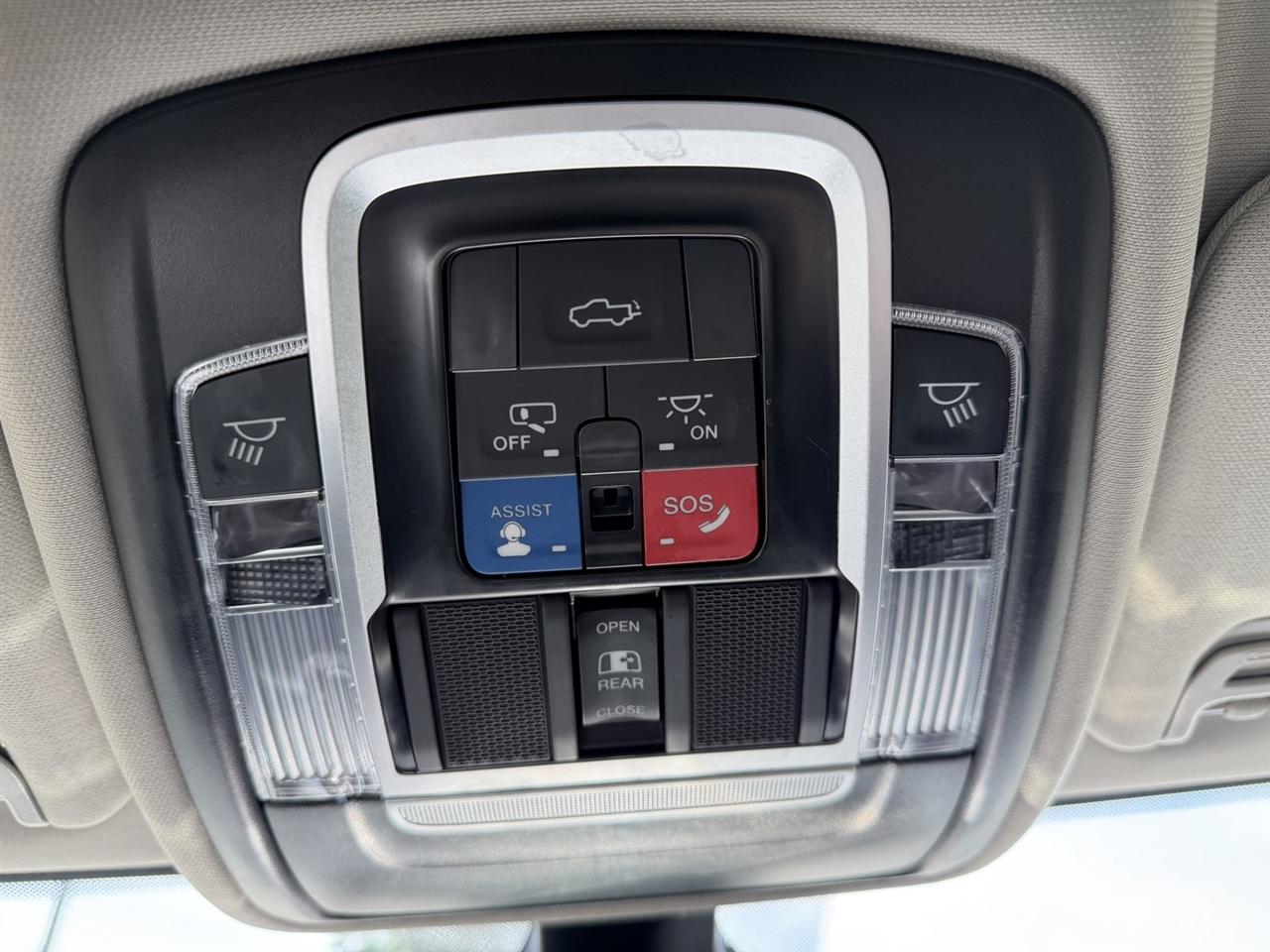 RAM 2500 Laramie Crew Cab SWB 4WD 2023