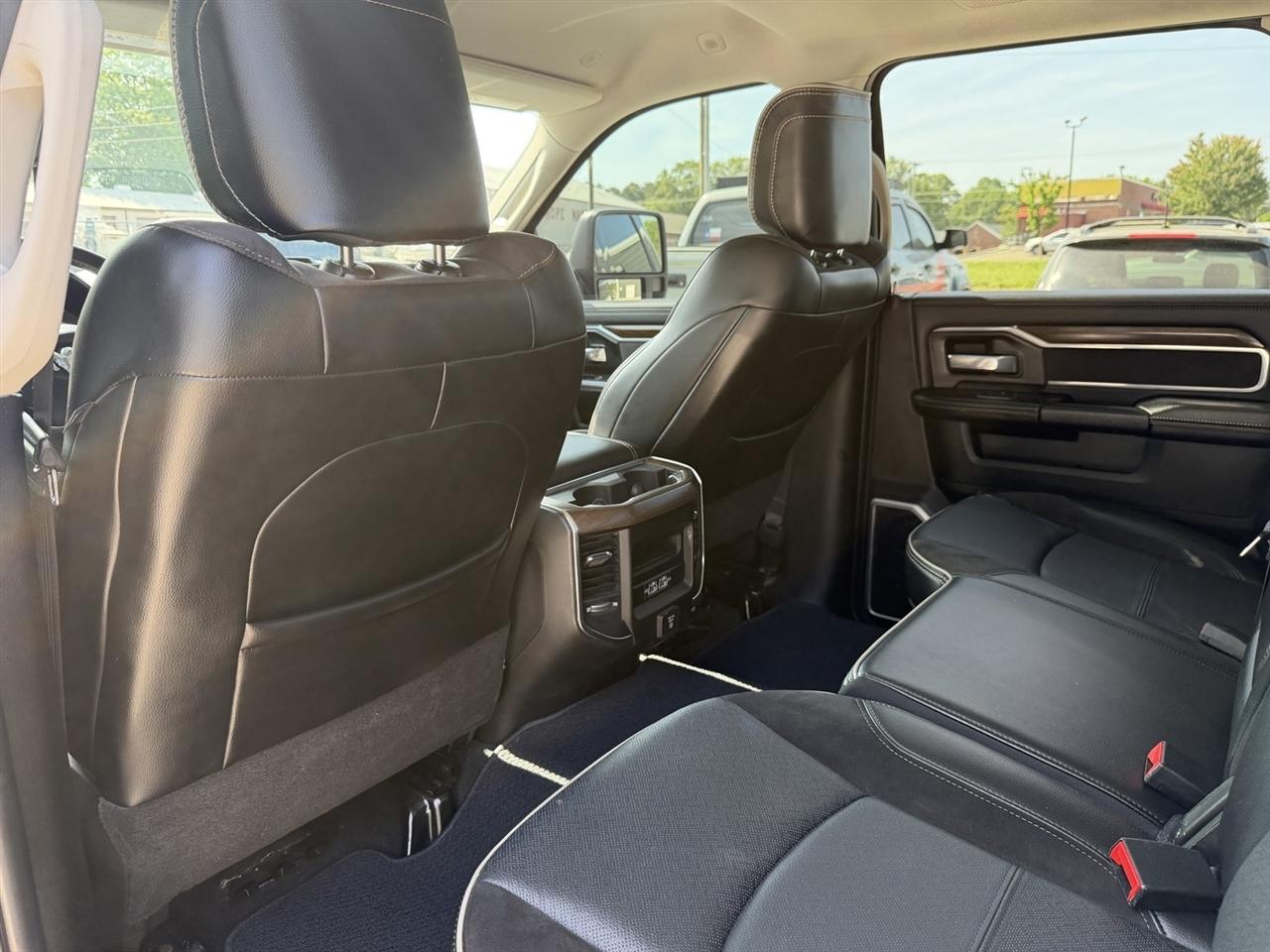 RAM 2500 Laramie Crew Cab SWB 4WD 2023