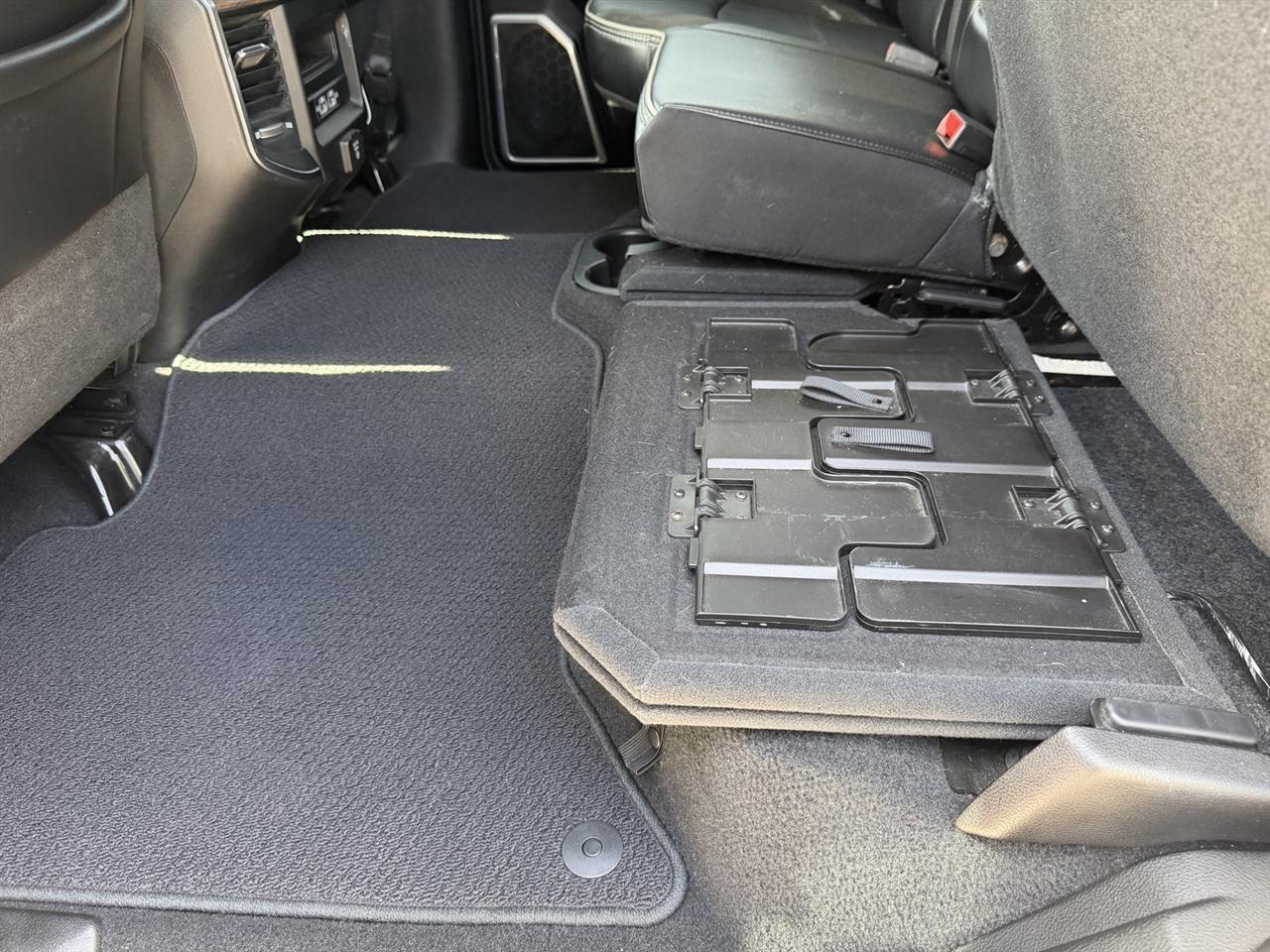 RAM 2500 Laramie Crew Cab SWB 4WD 2023