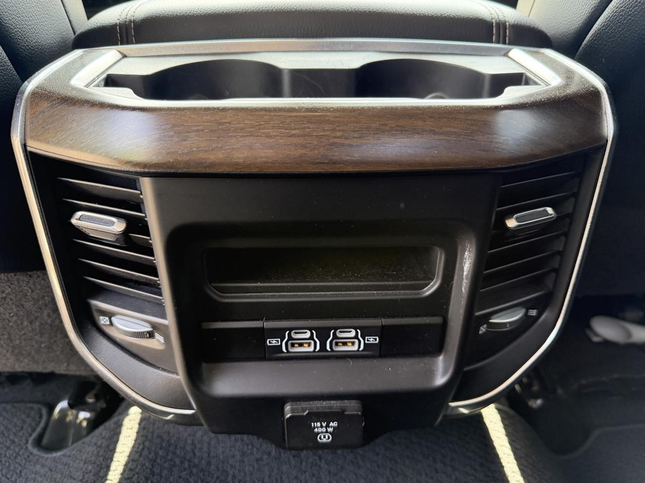 RAM 2500 Laramie Crew Cab SWB 4WD 2023