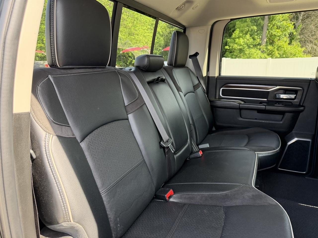 RAM 2500 Laramie Crew Cab SWB 4WD 2023