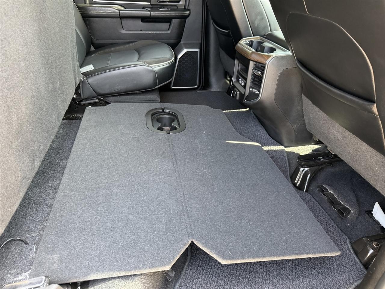 RAM 2500 Laramie Crew Cab SWB 4WD 2023