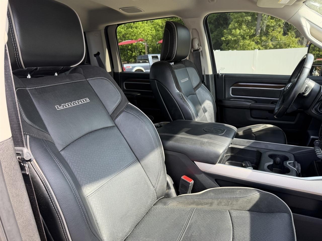 RAM 2500 Laramie Crew Cab SWB 4WD 2023