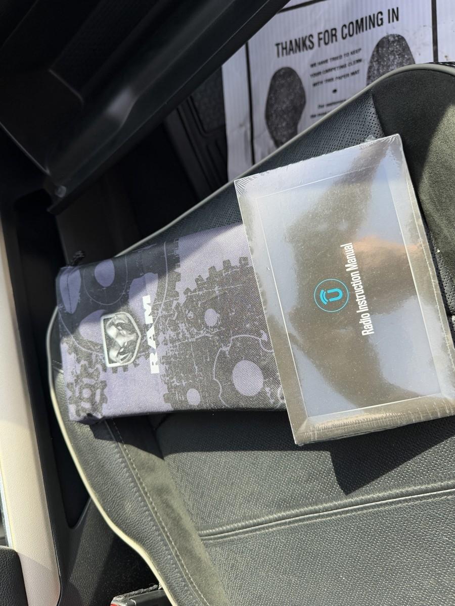 RAM 2500 Laramie Crew Cab SWB 4WD 2023