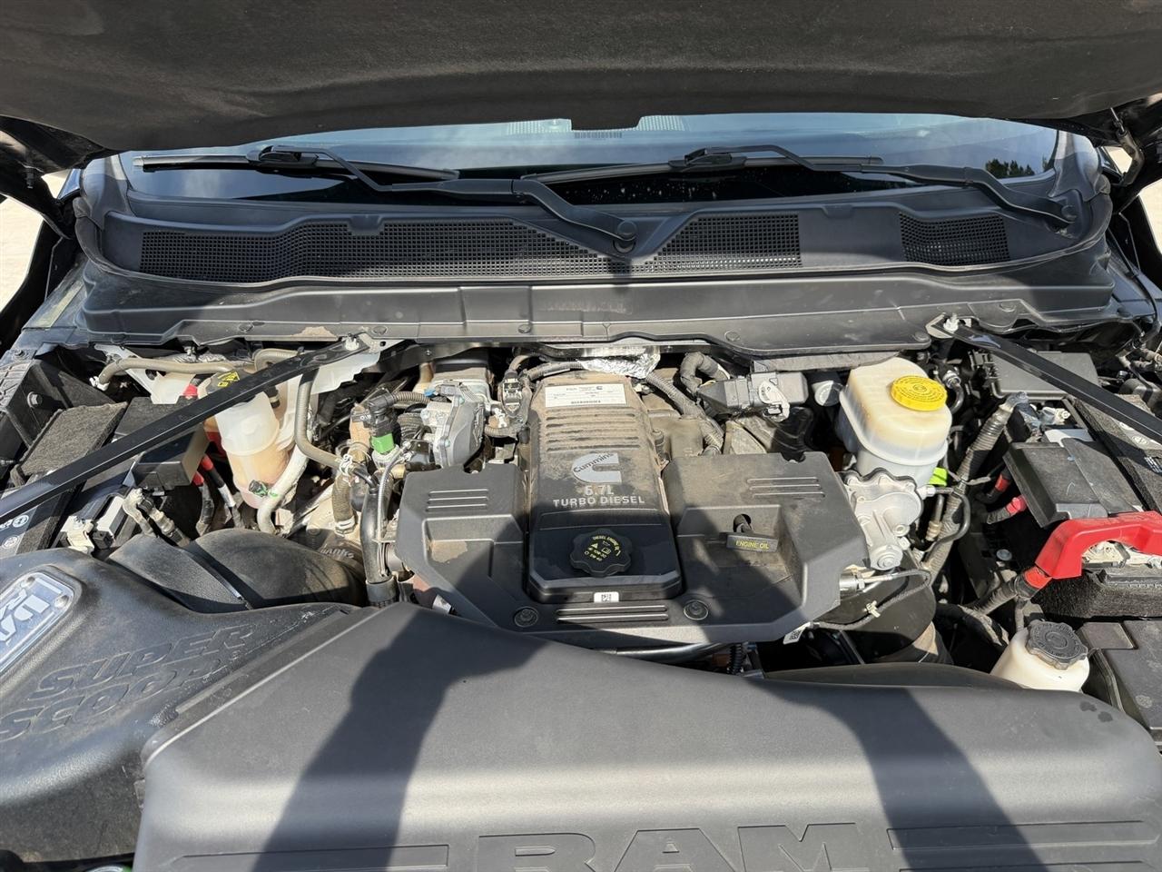 RAM 2500 Laramie Crew Cab SWB 4WD 2023