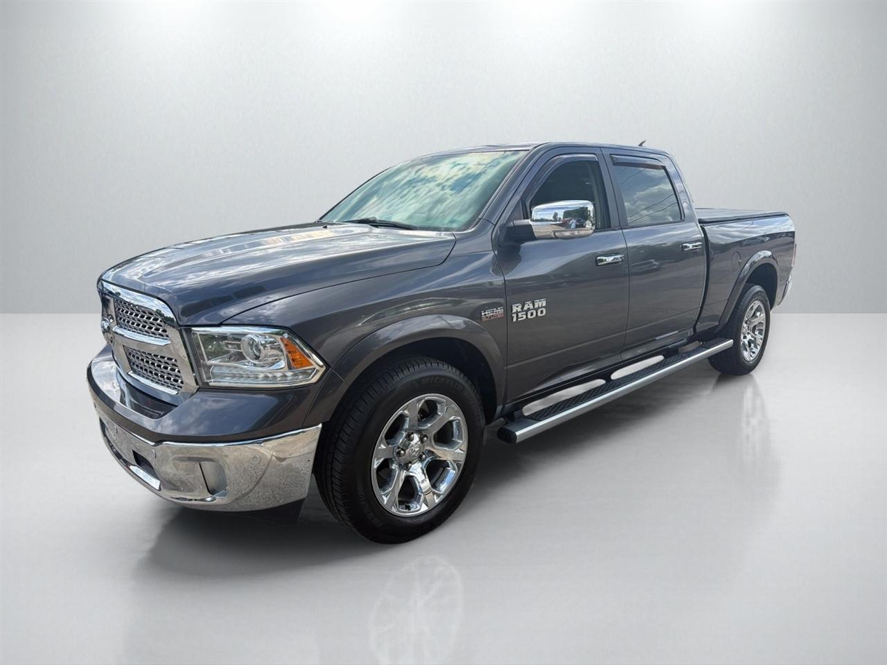 RAM 1500 Laramie Crew Cab LWB 4WD 2017
