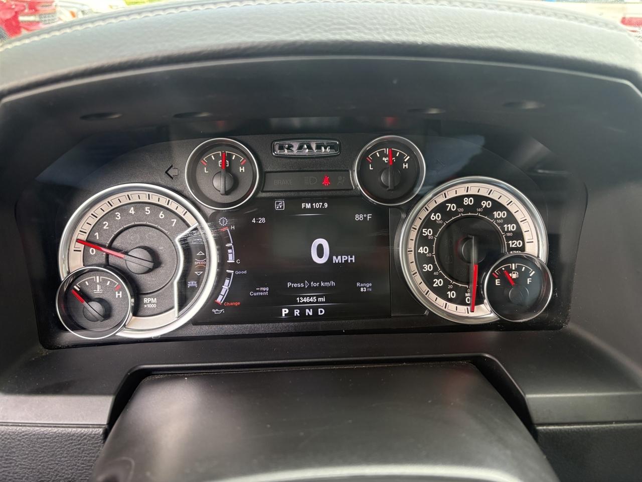 RAM 1500 Laramie Crew Cab LWB 4WD 2017