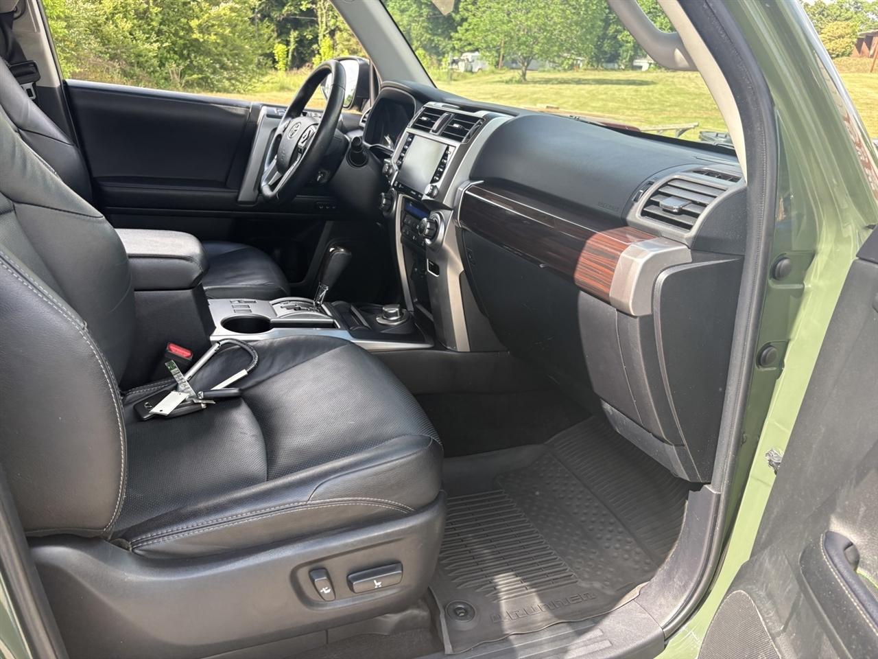Toyota 4Runner Limited 4WD 2022