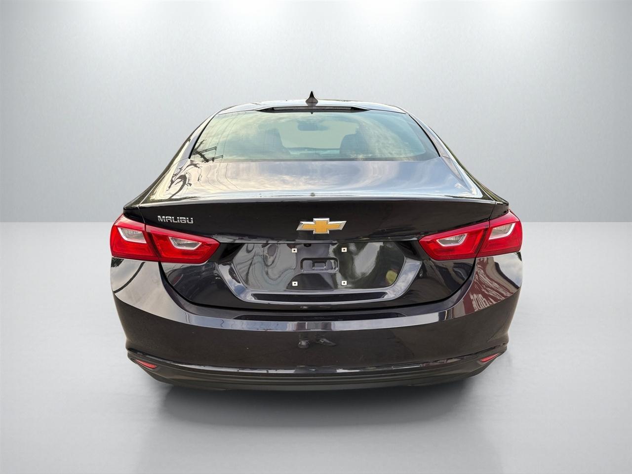 Chevrolet Malibu LS 2022