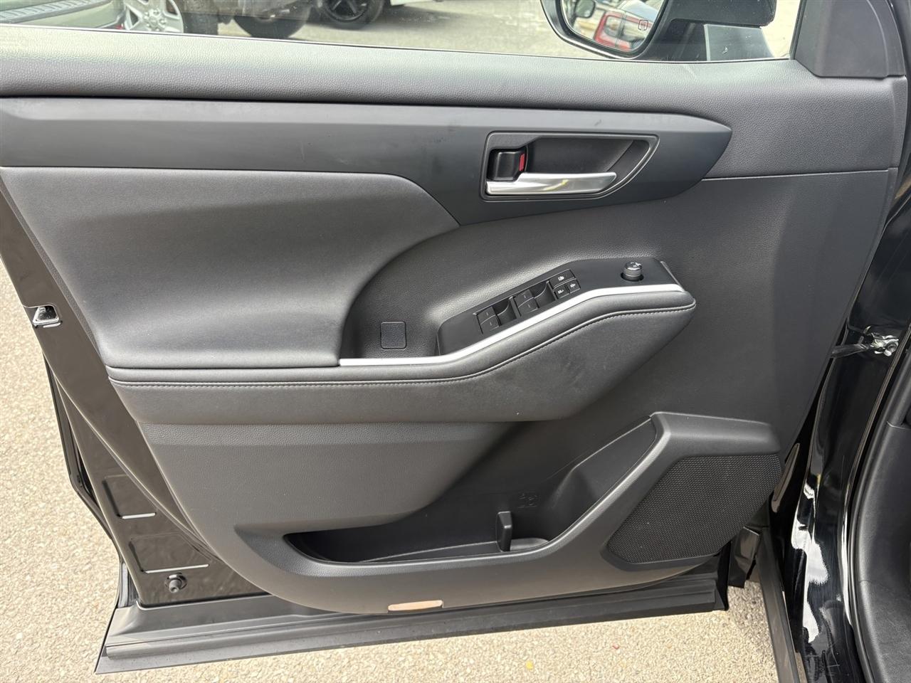 Toyota Highlander Others 2023