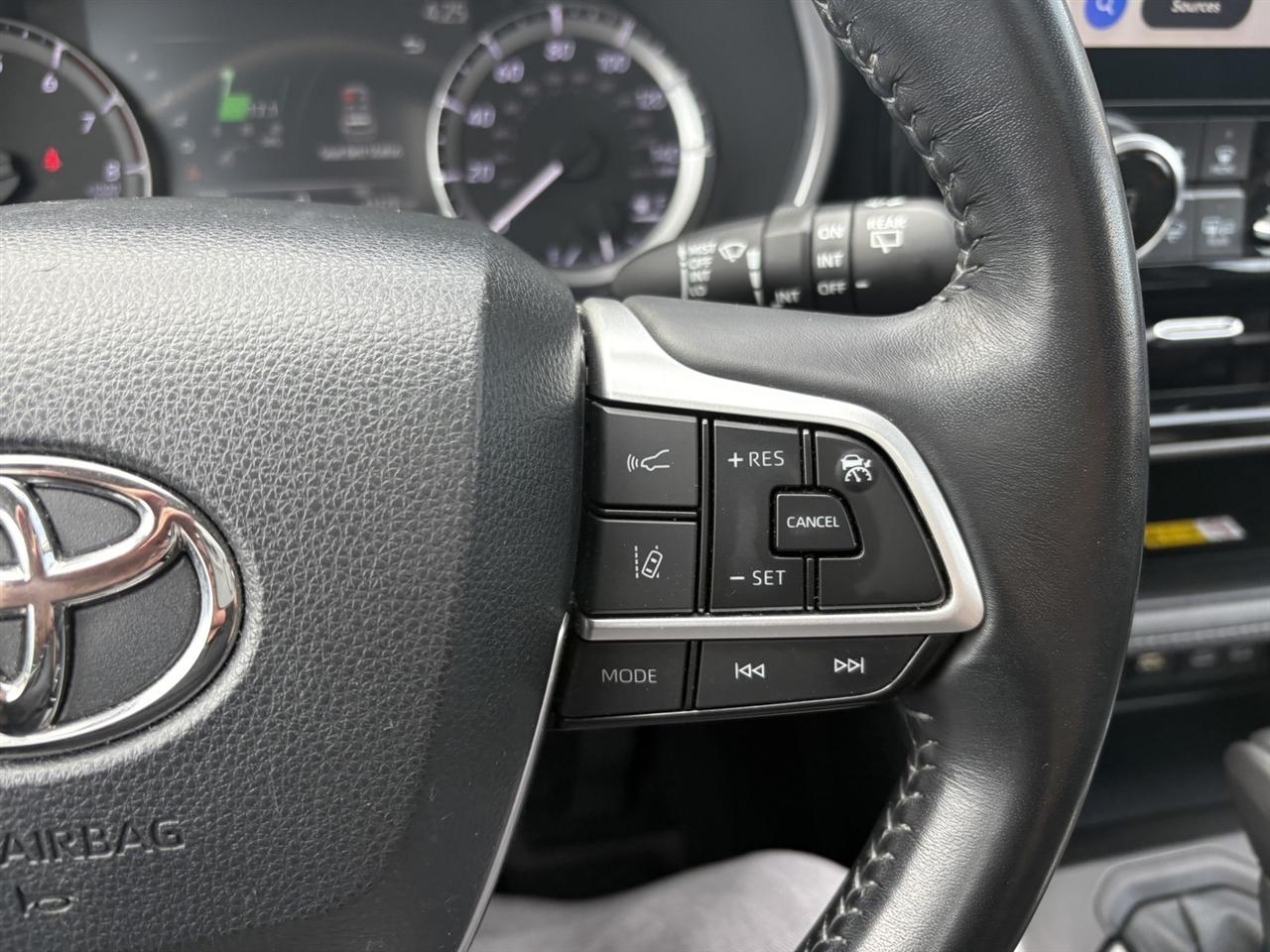 Toyota Highlander Others 2023