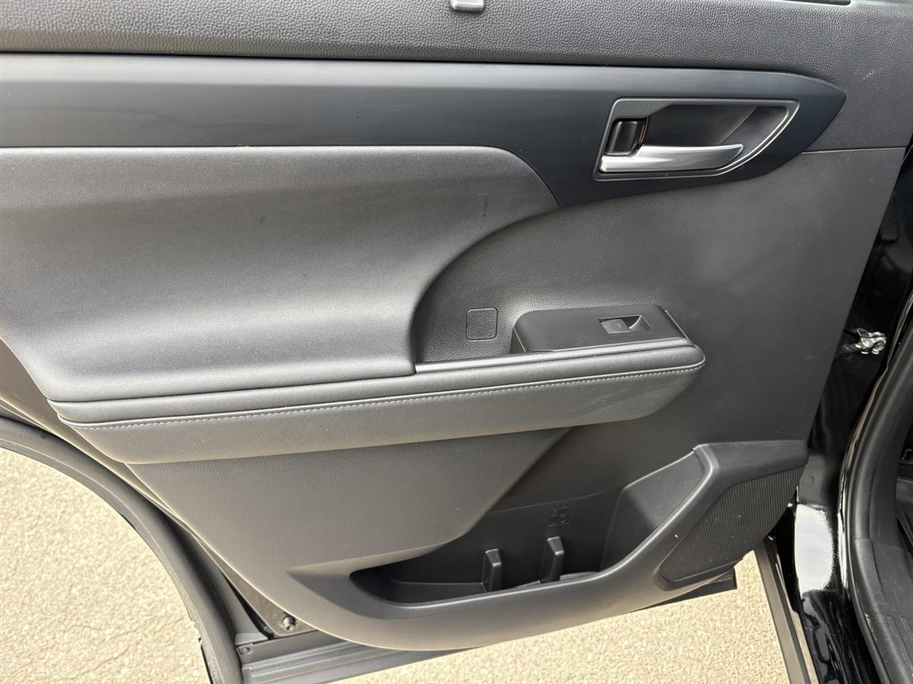 Toyota Highlander Others 2023