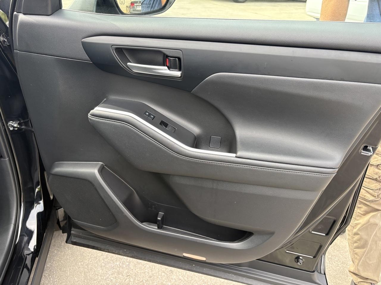Toyota Highlander Others 2023