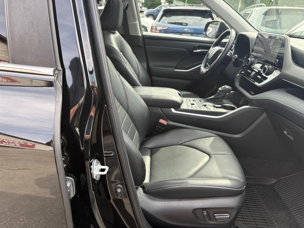 Toyota Highlander Others 2023