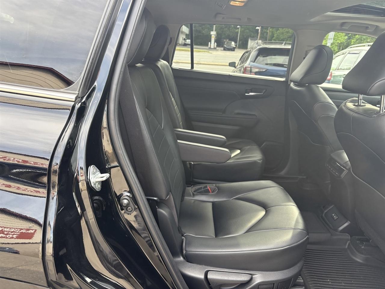 Toyota Highlander Others 2023