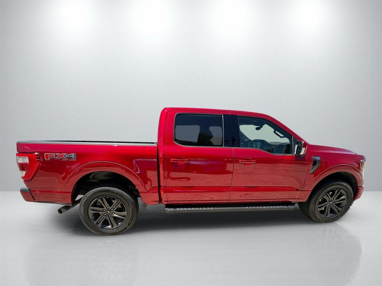 Ford F-150 Supercab 133" Lariat 4WD 2021
