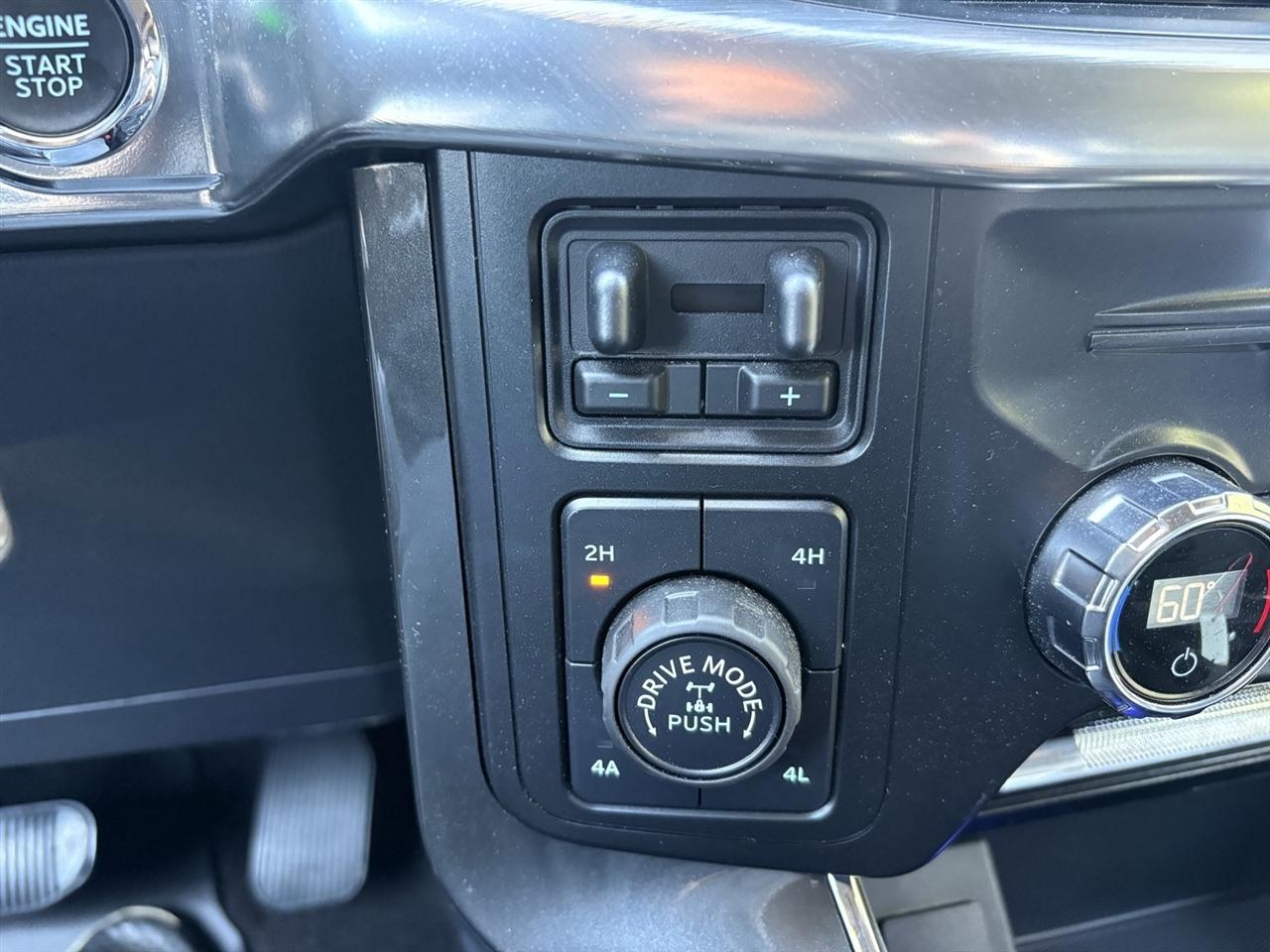 Ford F-150 Supercab 133" Lariat 4WD 2021