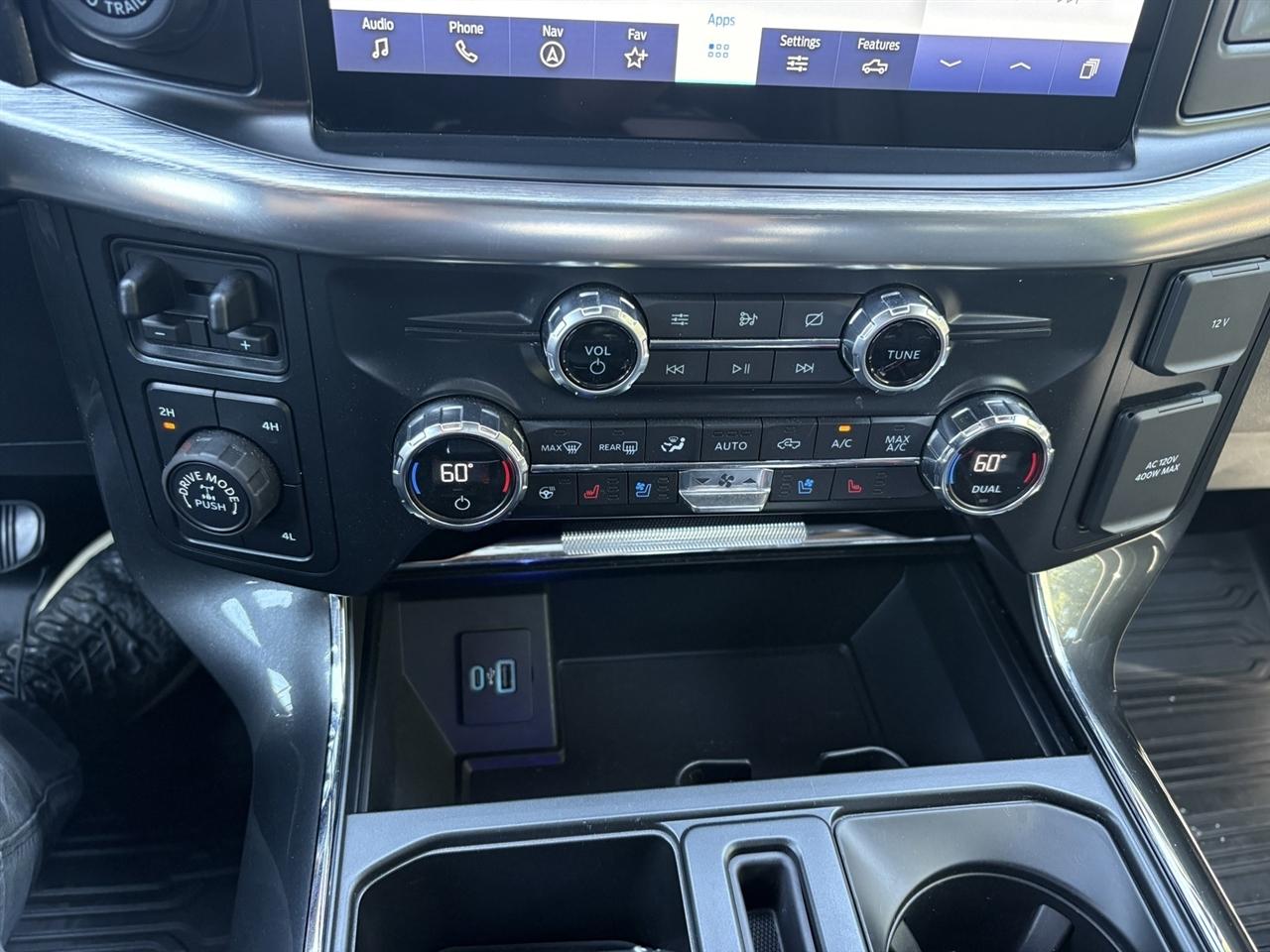 Ford F-150 Supercab 133" Lariat 4WD 2021