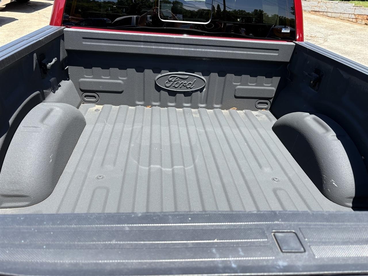 Ford F-150 Supercab 133" Lariat 4WD 2021