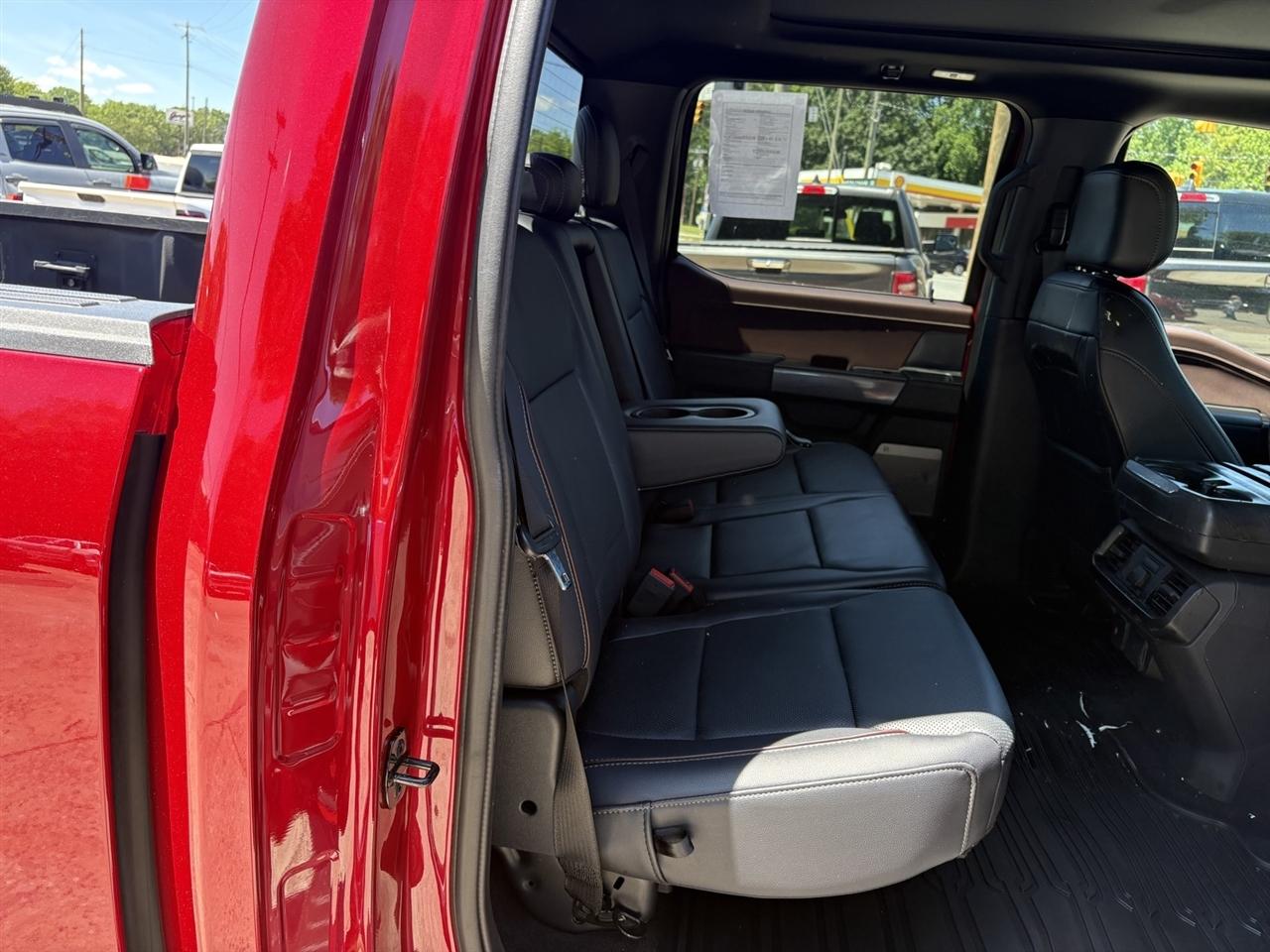 Ford F-150 Supercab 133" Lariat 4WD 2021