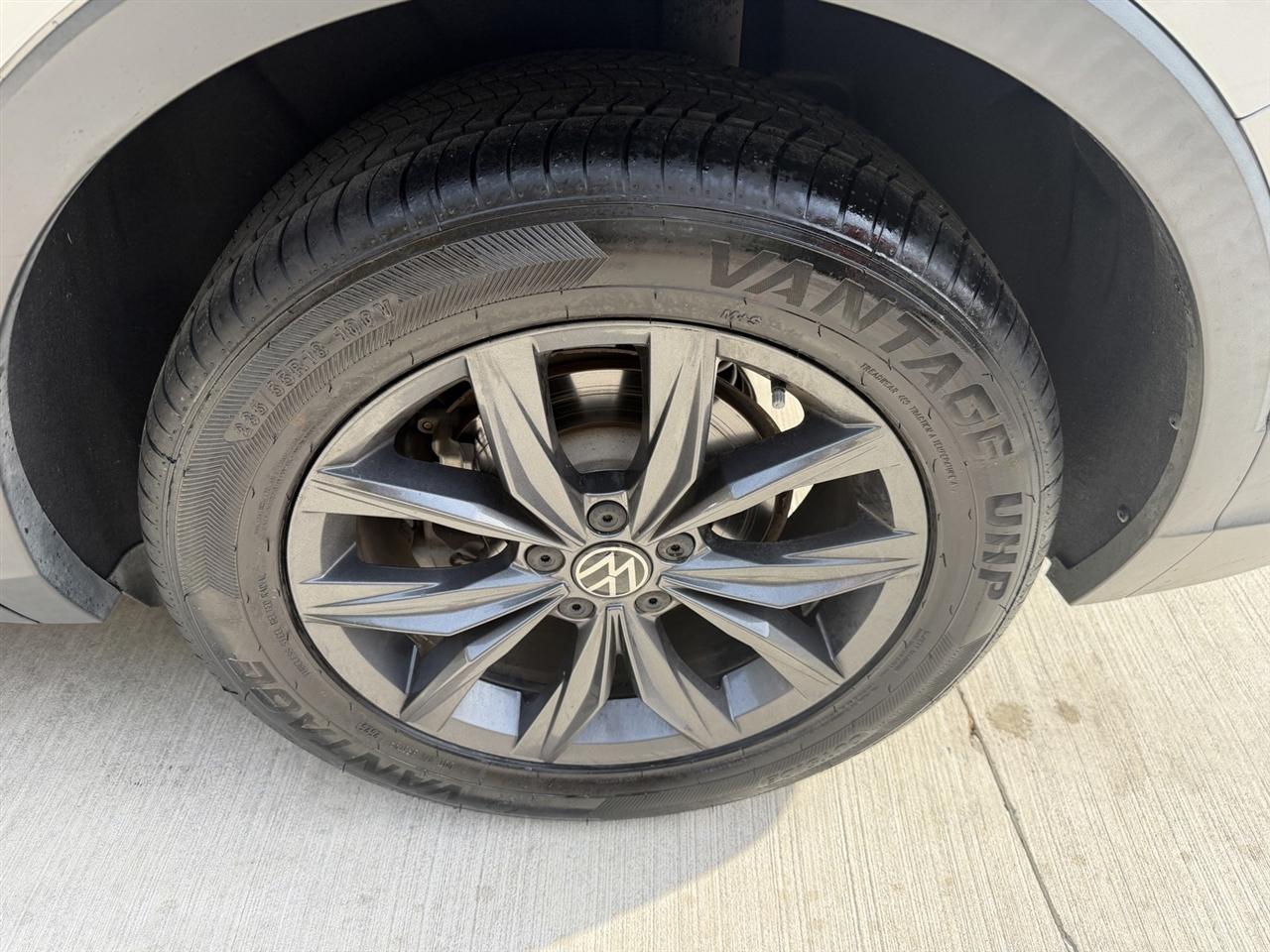 Volkswagen Tiguan SE 2022