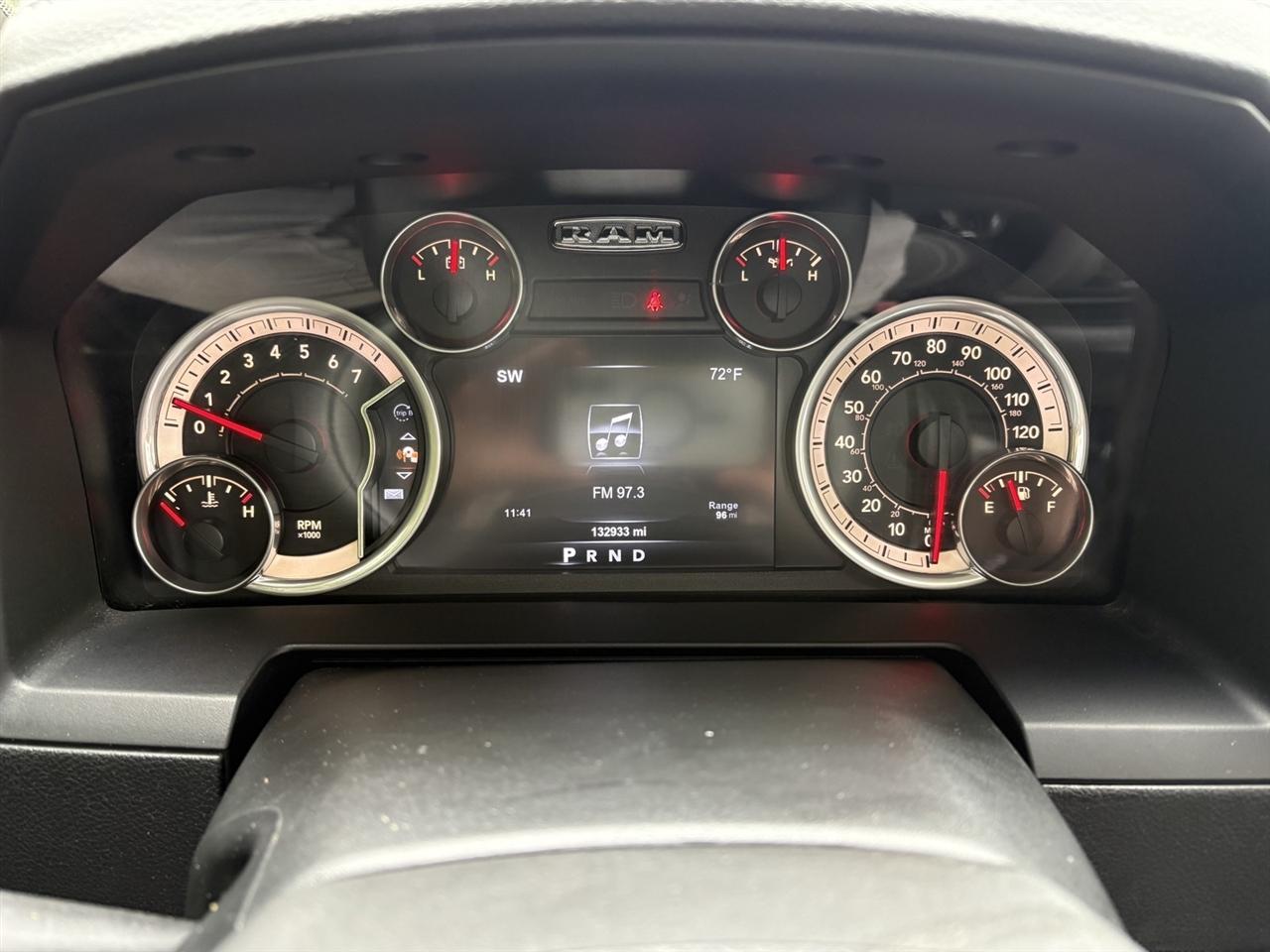 RAM 1500 Sport Crew Cab SWB 4WD 2015