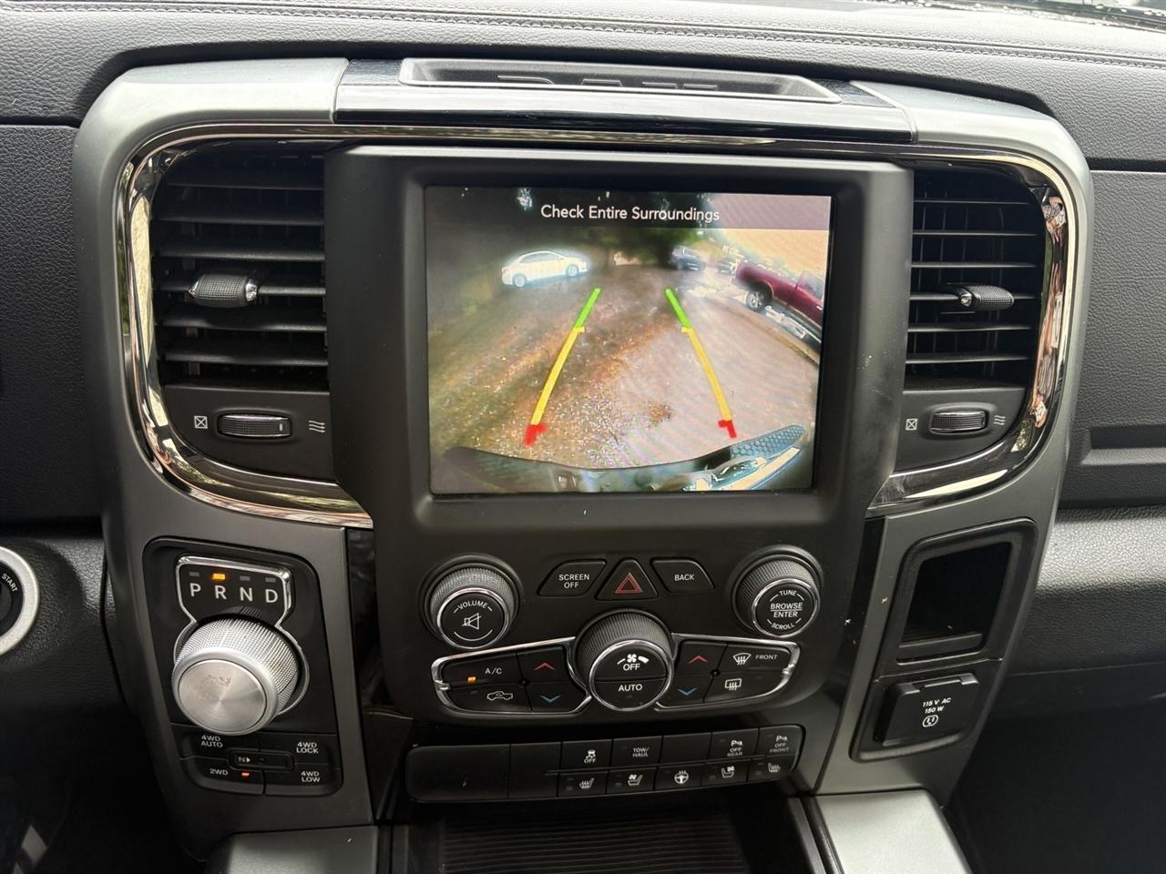 RAM 1500 Sport Crew Cab SWB 4WD 2015