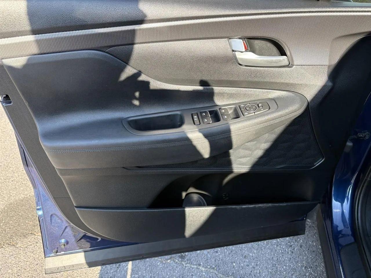 Hyundai Santa Fe SE 2.4 2019