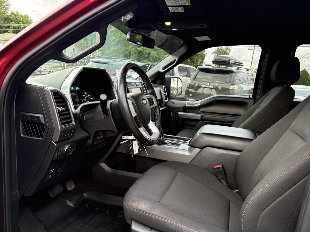 Ford F-150 XLT 4x4 SuperCrew 2019