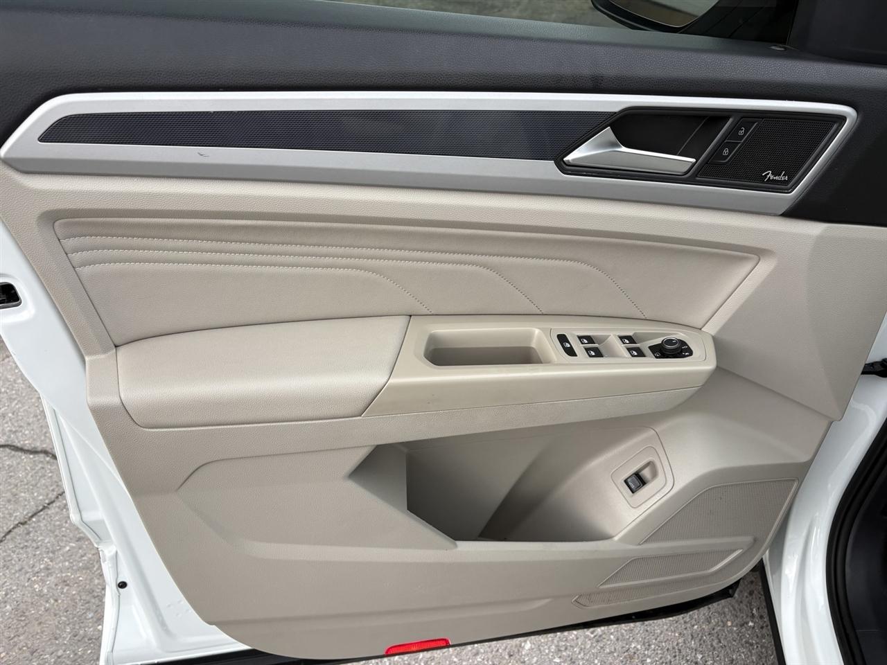 Volkswagen Atlas V6 SEL Premium R-Line 4MOTION 2021