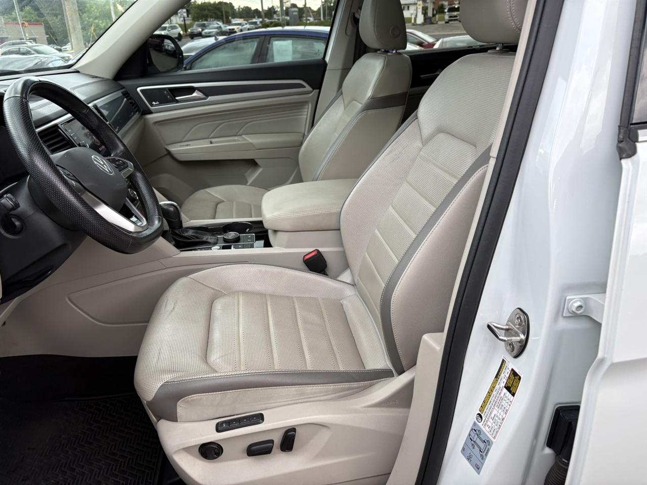 Volkswagen Atlas V6 SEL Premium R-Line 4MOTION 2021
