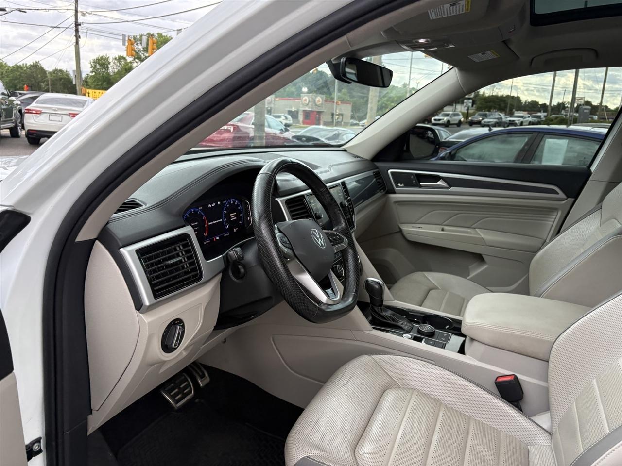 Volkswagen Atlas V6 SEL Premium R-Line 4MOTION 2021