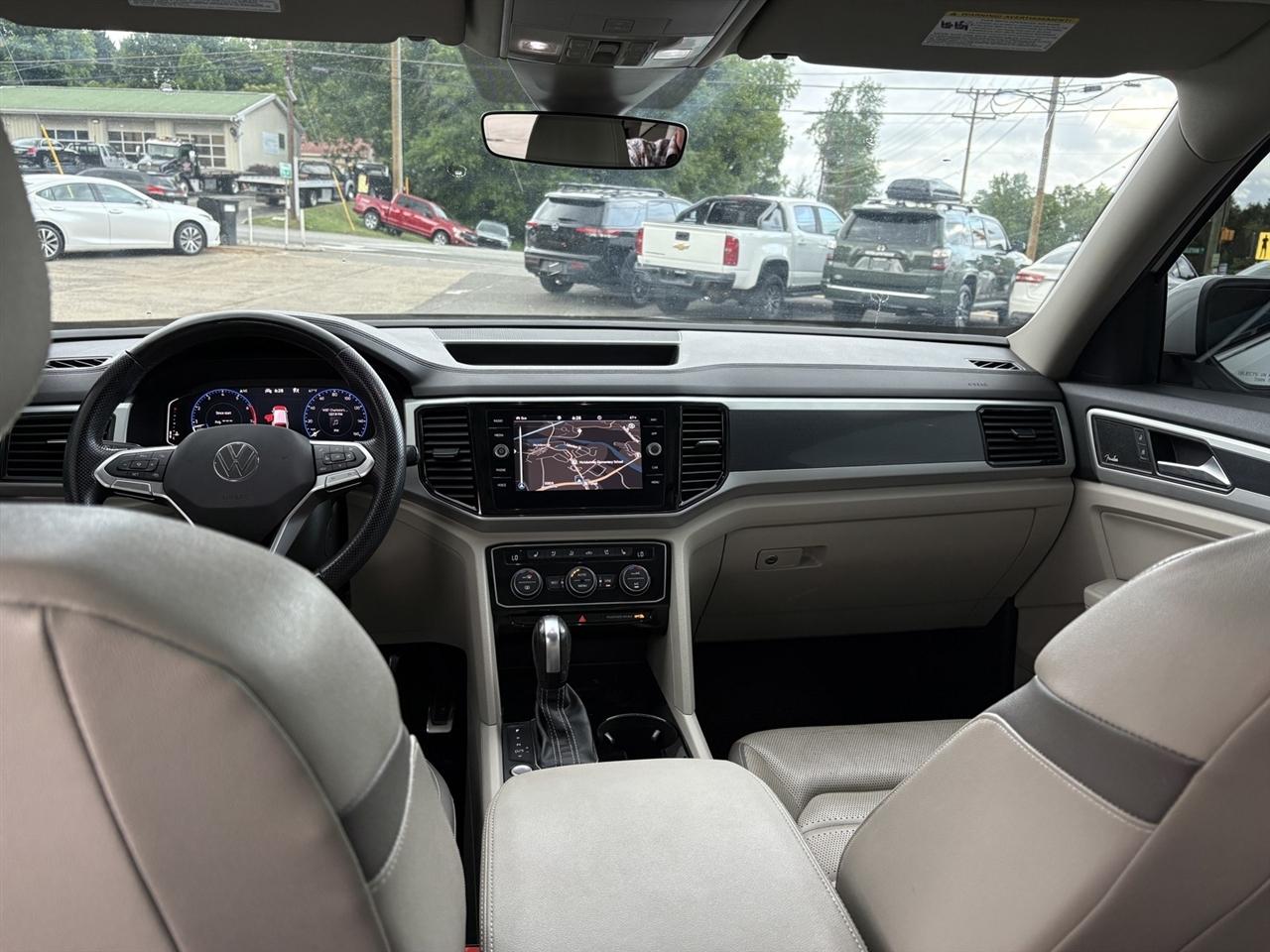 Volkswagen Atlas V6 SEL Premium R-Line 4MOTION 2021