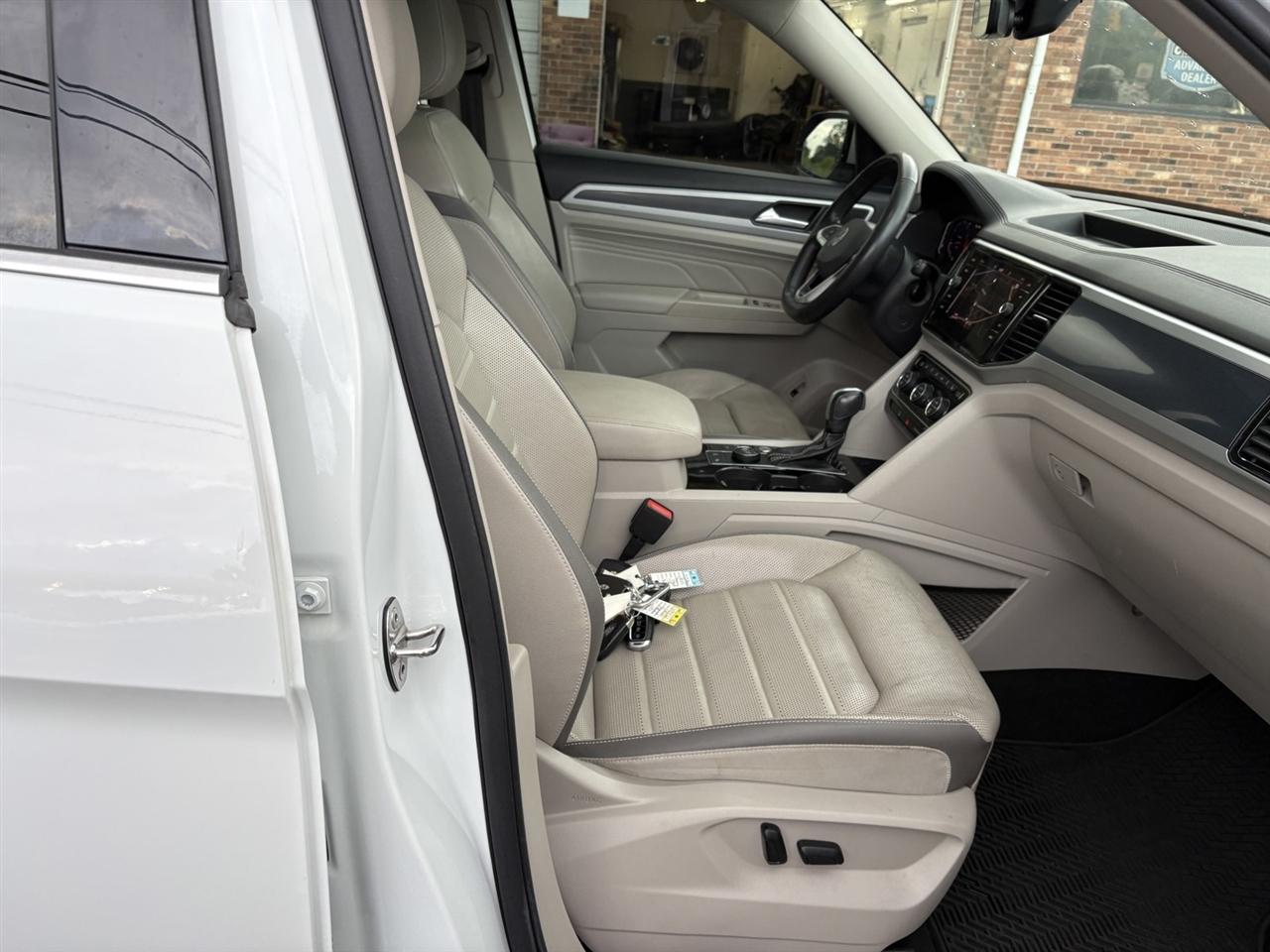 Volkswagen Atlas V6 SEL Premium R-Line 4MOTION 2021