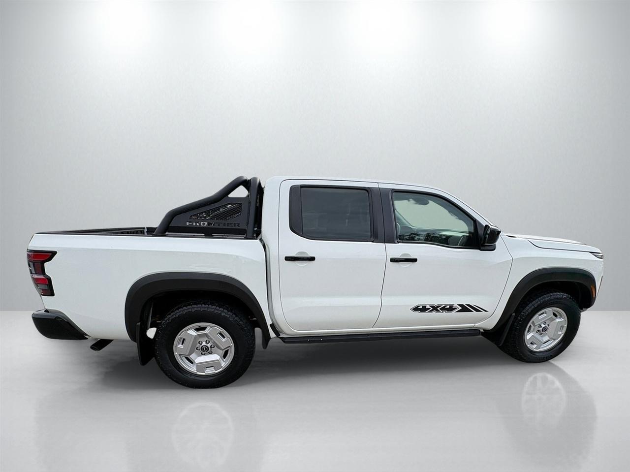 Nissan Frontier S Crew Cab 4WD 2024