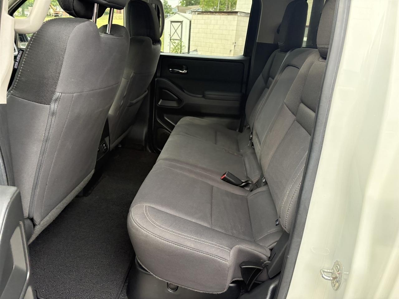 Nissan Frontier S Crew Cab 4WD 2024