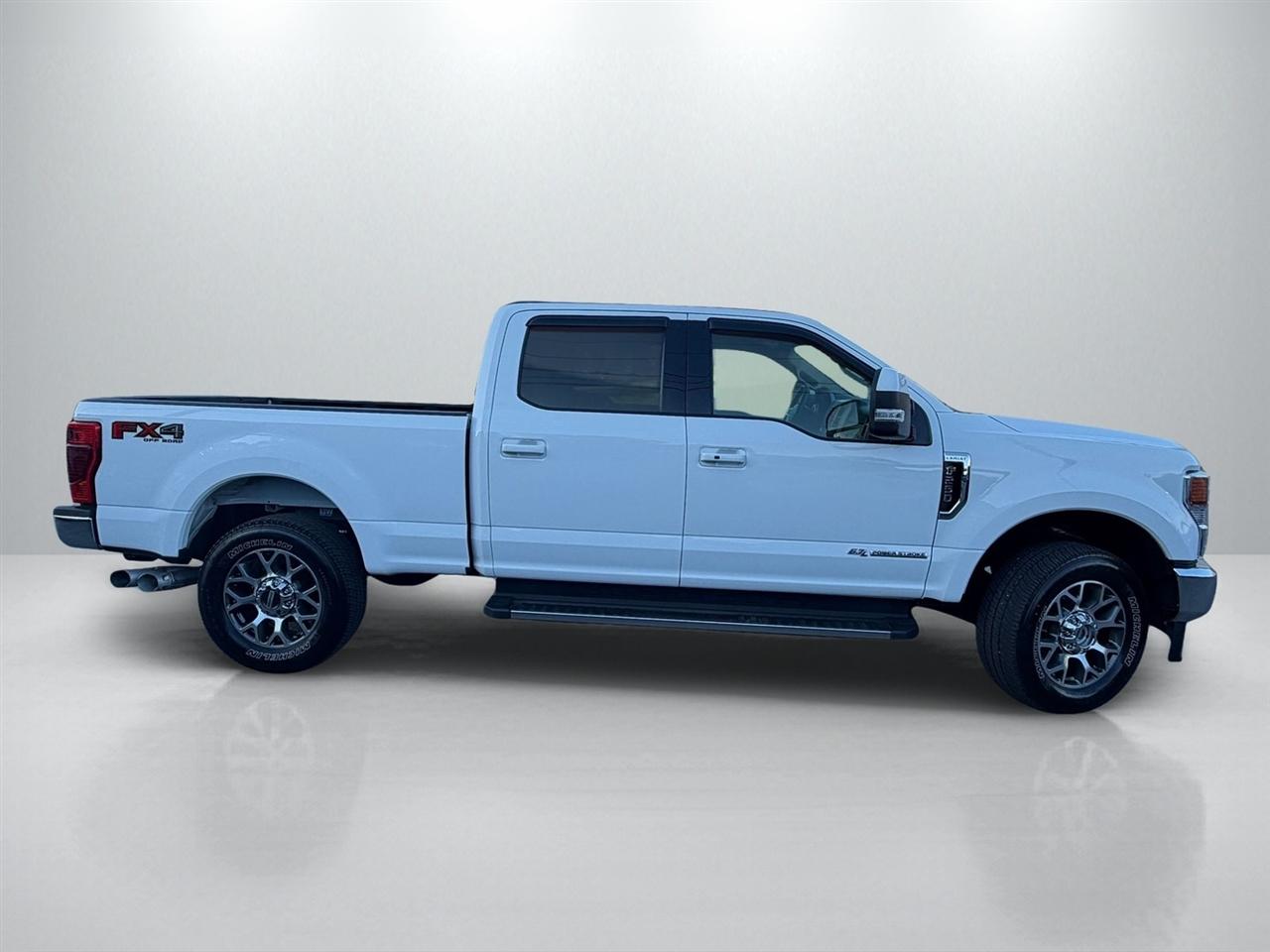 Ford F-250 SD Lariat Crew Cab 4WD 2021